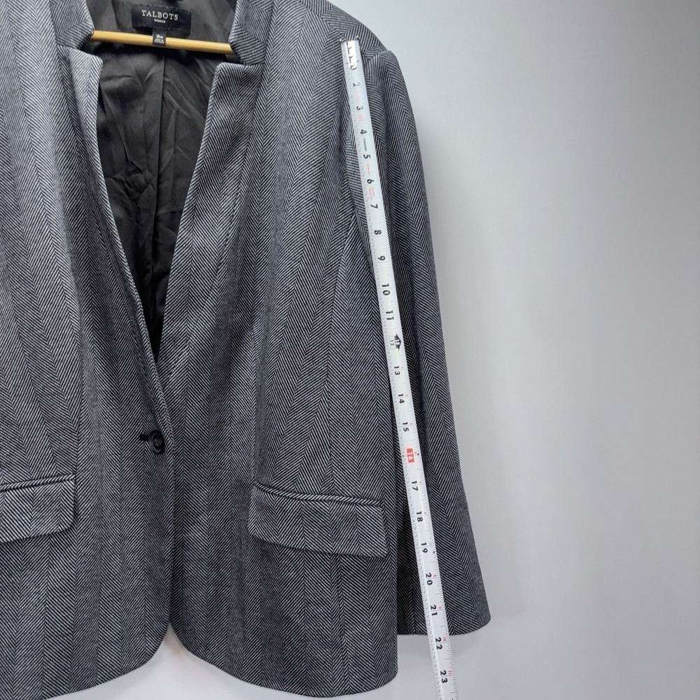 Talbots Aberdeen Women's Gray Black Herringbone One Button Blazer 18W Plus - Picture 5 of 7